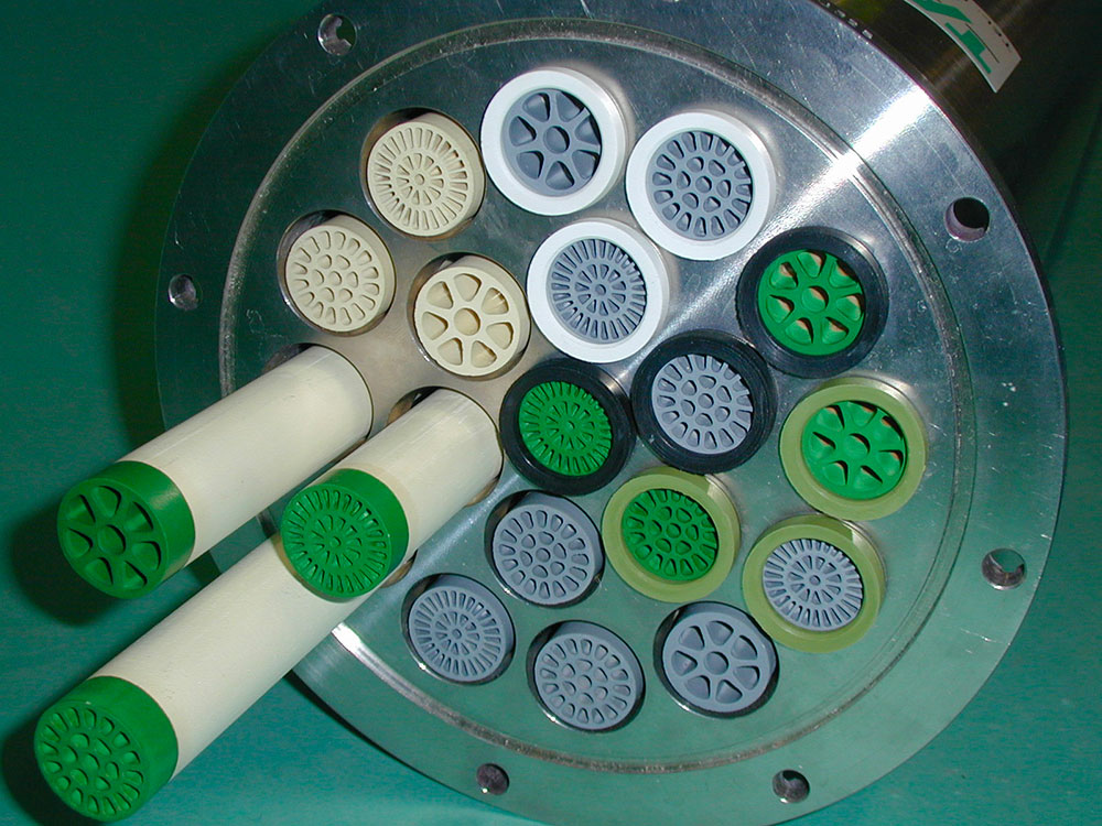 Housings for ceramic membranes